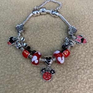 Disney Mickey Minnie Mouse Charm‎ Bracelet Red Black Silvertone Adjustable 8in